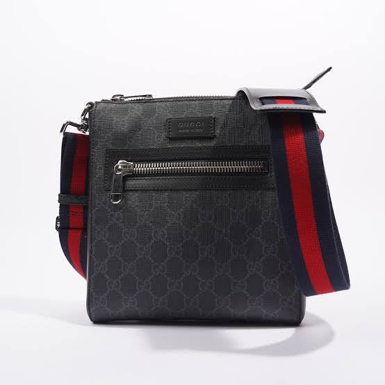 Messenger Bag 1