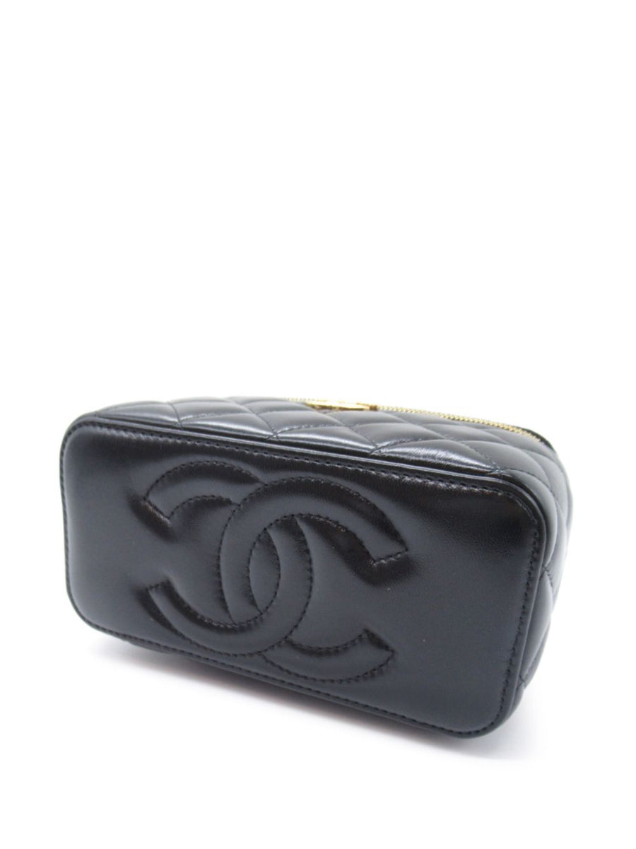 CHANEL diamond-quilted coin Vanity bag 'Black' 4