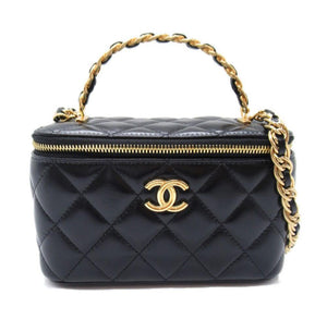 CHANEL diamond-quilted coin Vanity bag 'Black' 1
