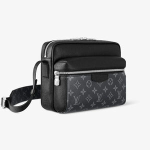 LV Outdoor Bag 4