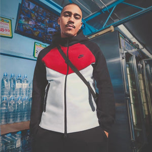 Tech Fleece Windrunner Tracksuit. 1