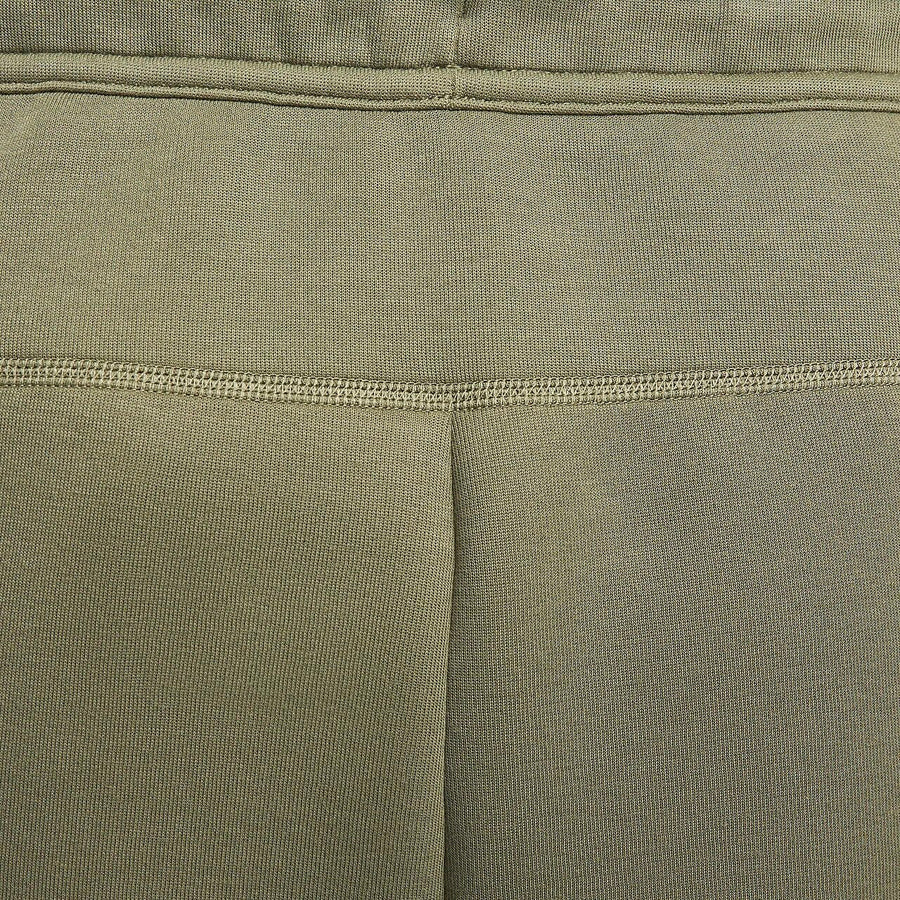 Nike Sportswear Tech Fleece 6