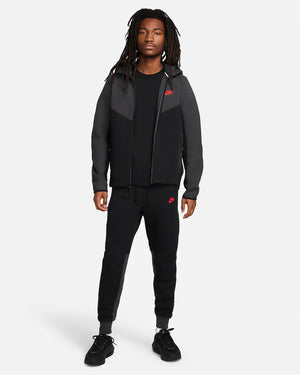 Nike Tech Fleece Black/Dark Smoke Grey 2
