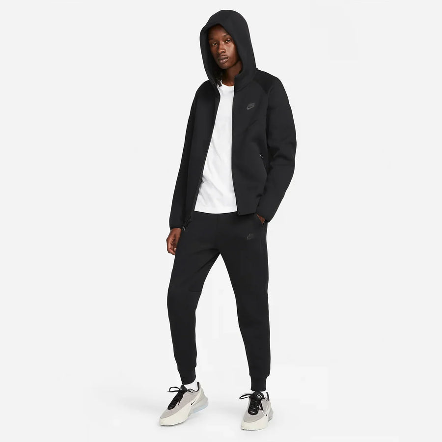 Nike Tech Fleece Black Full Zip Tracksuit 1