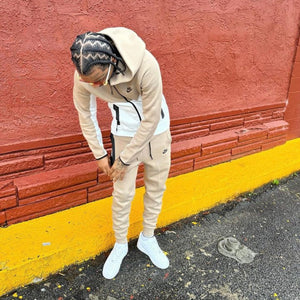 Nike Sportswear Light Brown Tech Fleece Windrunner 2