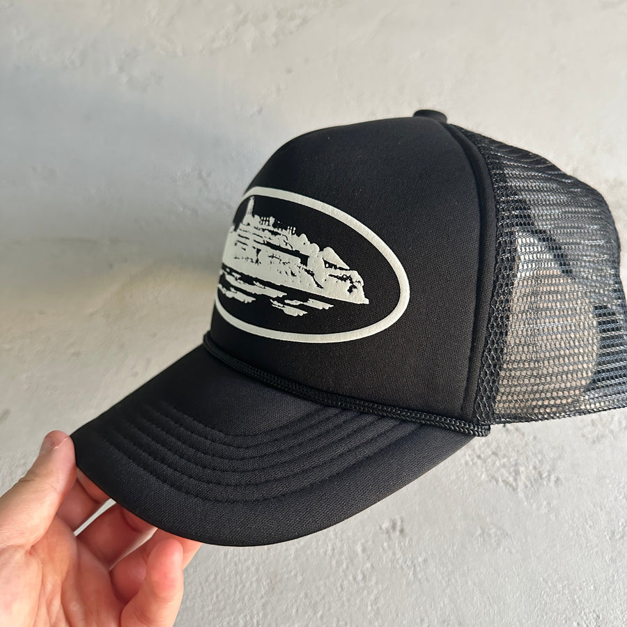 Corteiz Trucker Black Cap 4