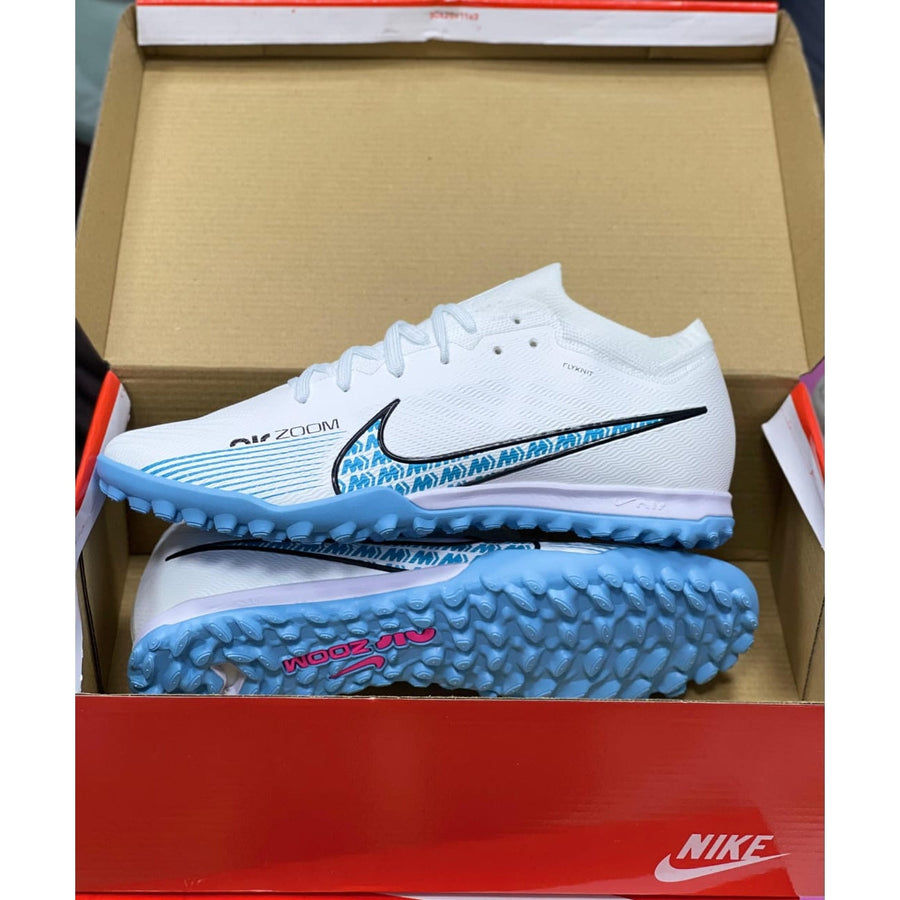 Football shoes 1