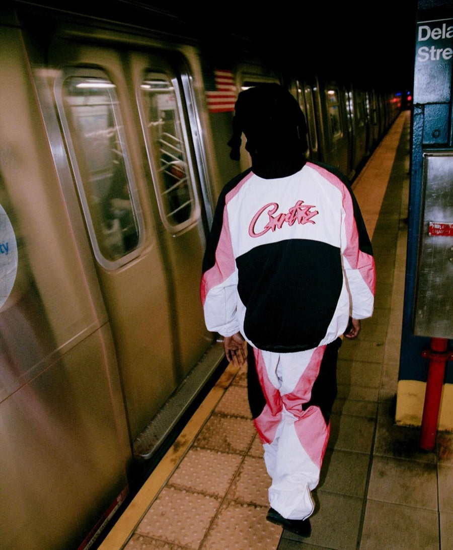 Corteiz Vertigo Shuku Tracksuit- Black/White/Pink 2